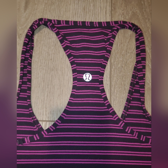 Lululemon Cool Racerback Tank Small - Picture 10 of 14
